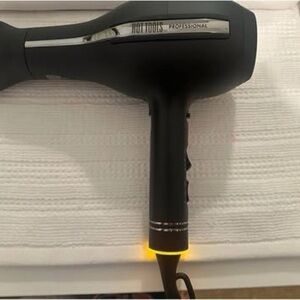 Hot Tools Professional Black Hair Dryer